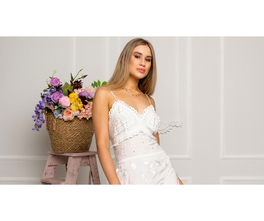 Transitioning into Fall: How to Style Your Resort Wear for the New Season