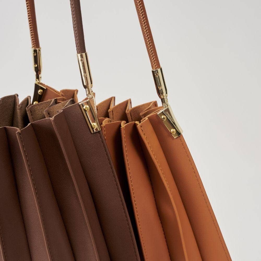 Carrie Saddle Pleated Vegan Shoulder Bag