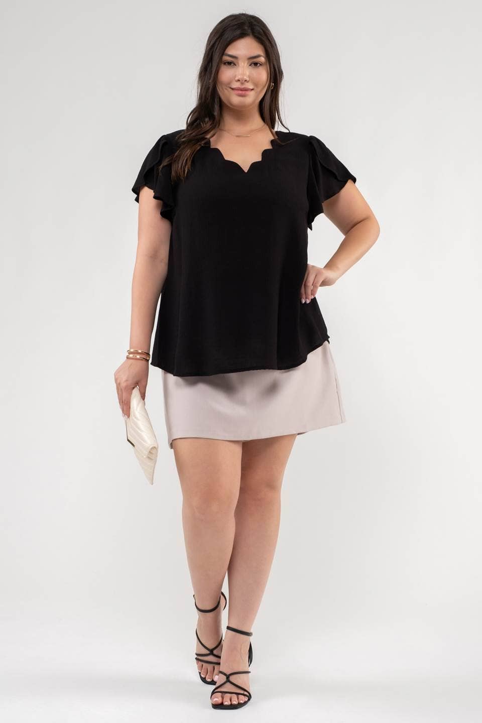 V-Neck Scallop Trim Blouse w/Tulip Sleeve