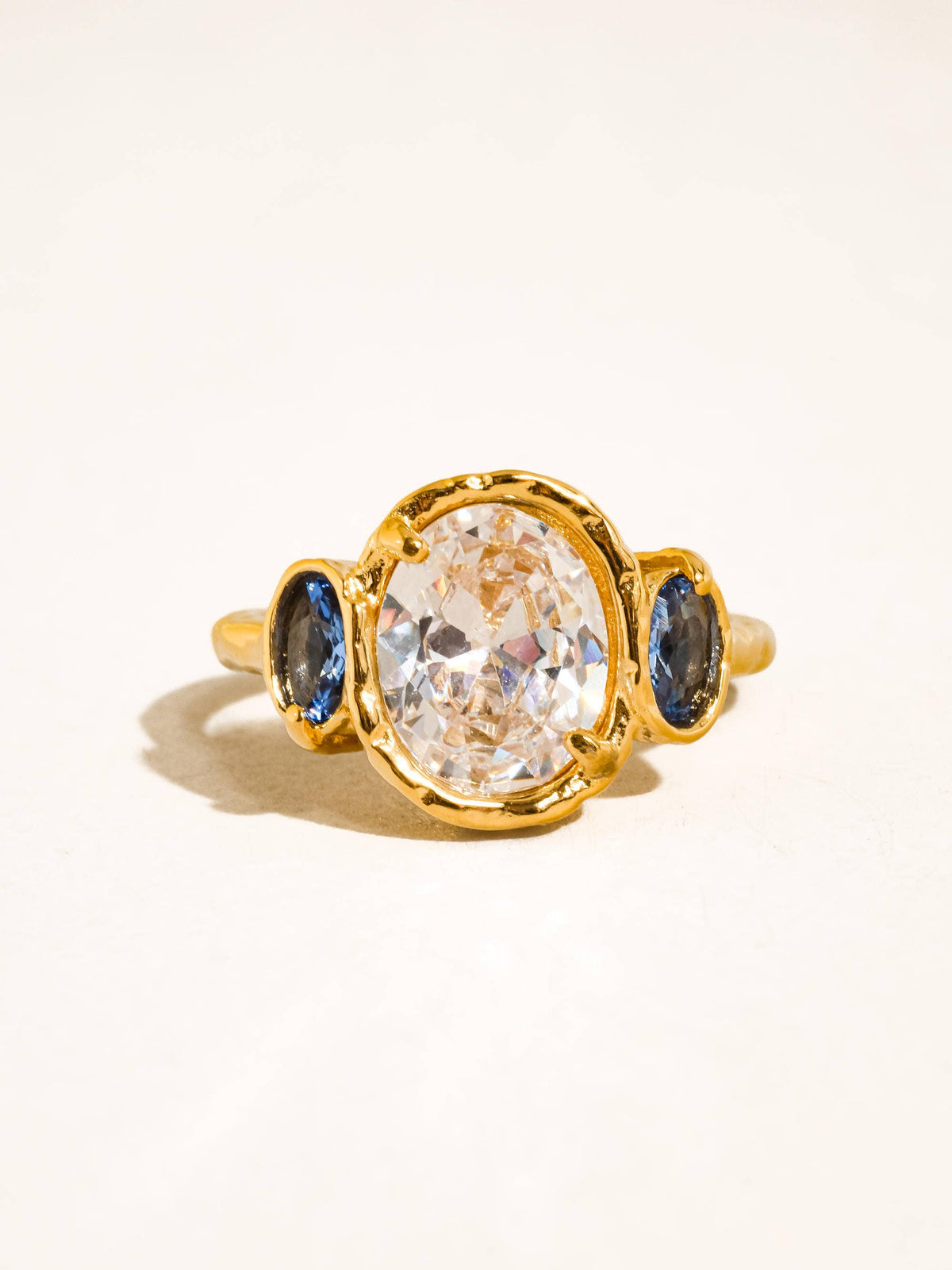 Chamonix Vintage Trio Ring