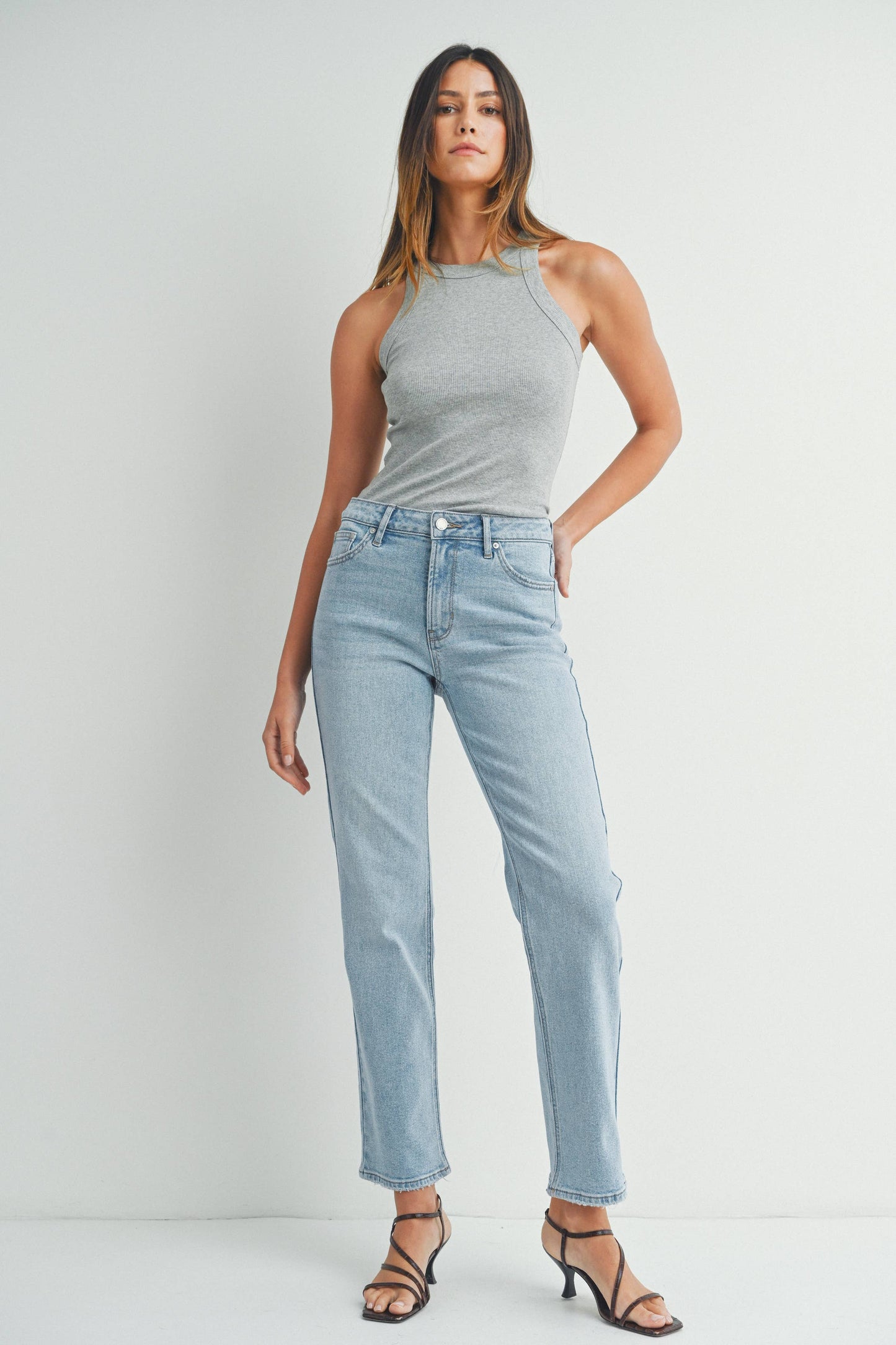 Lily Stretch Straight