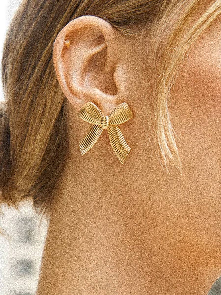 Lillian 18K Gold Non-Tarnish Bow Stud