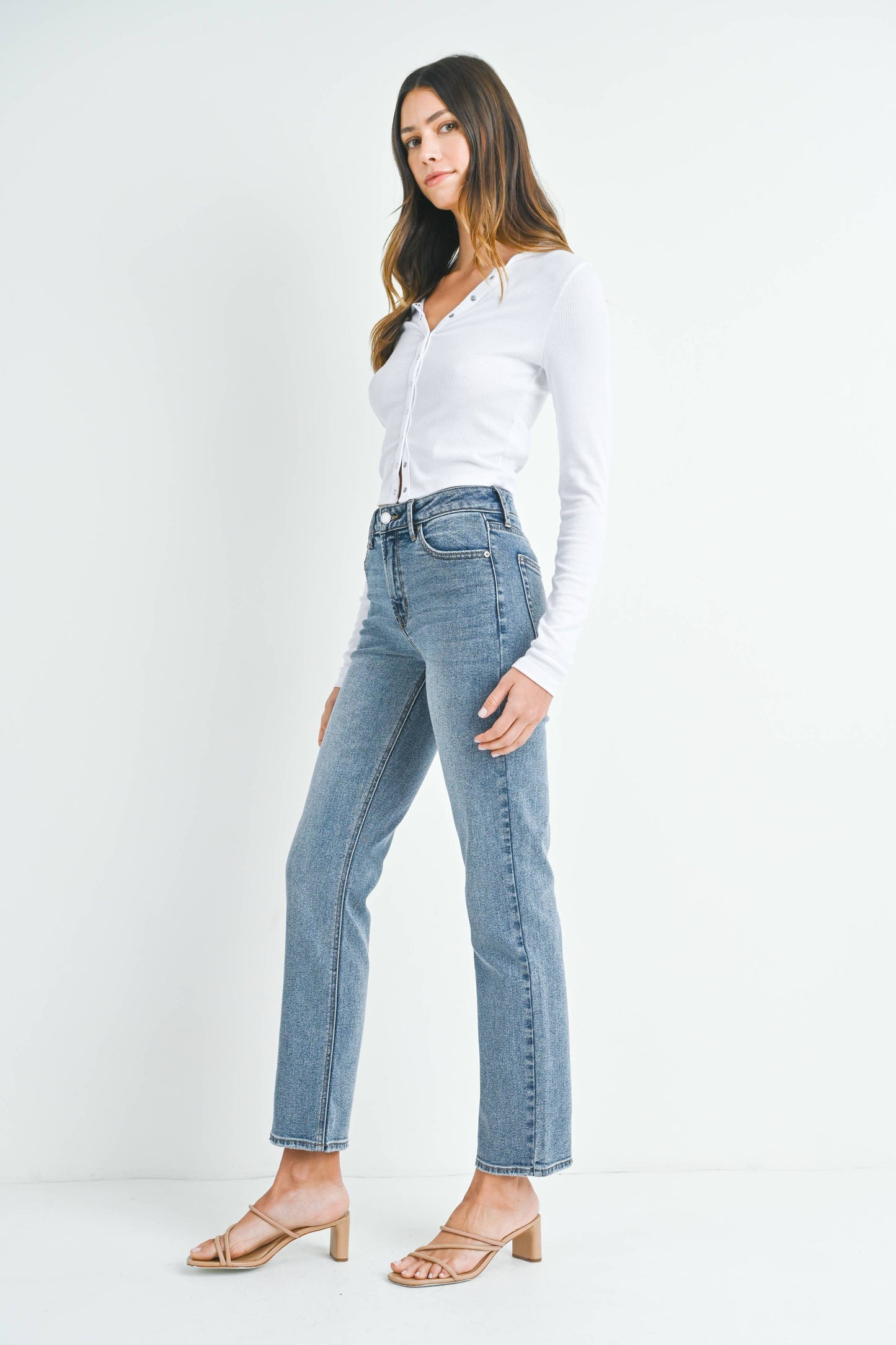 Lily Stretch Straight