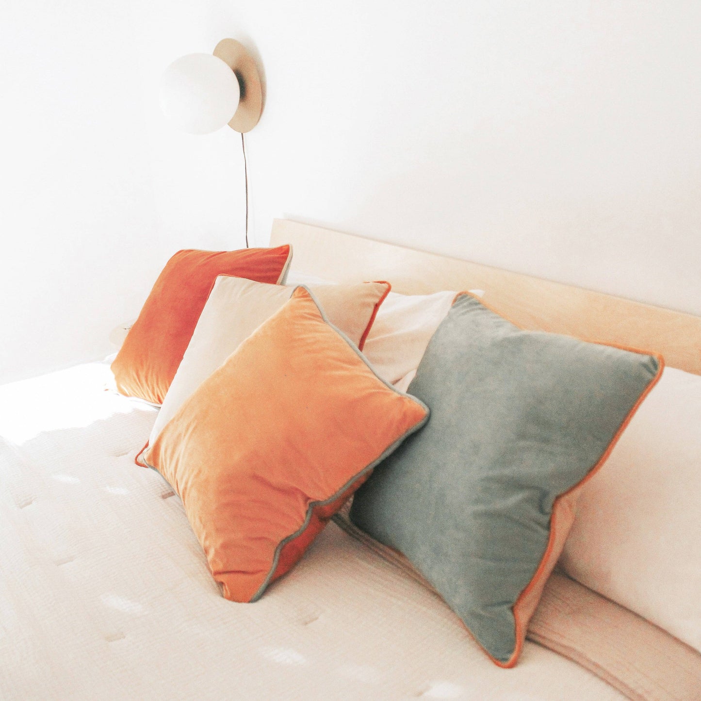 La Quinta Velvet Pillow