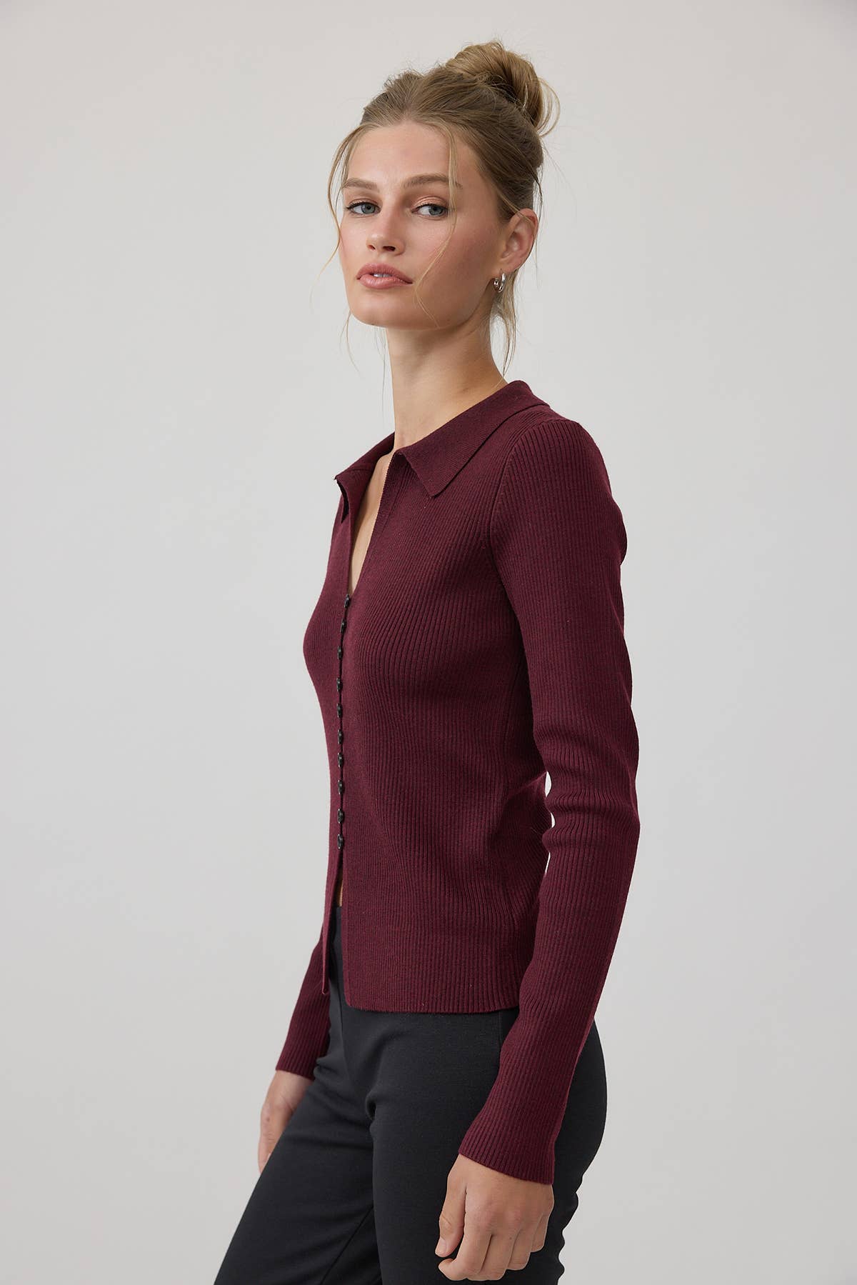 Ribbed Button Collar Knit Cardigan