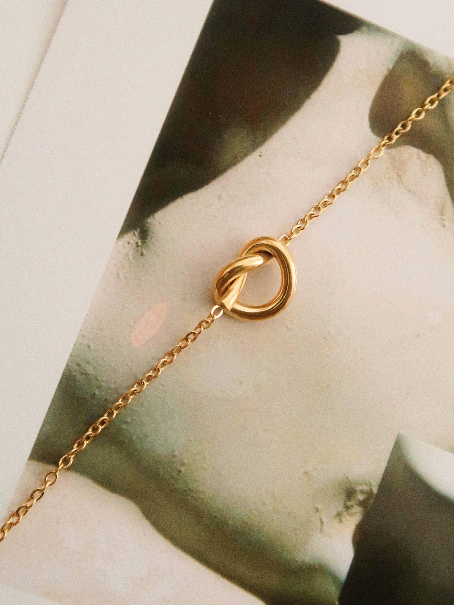 Aimee 18K Gold Petite Heart Necklace