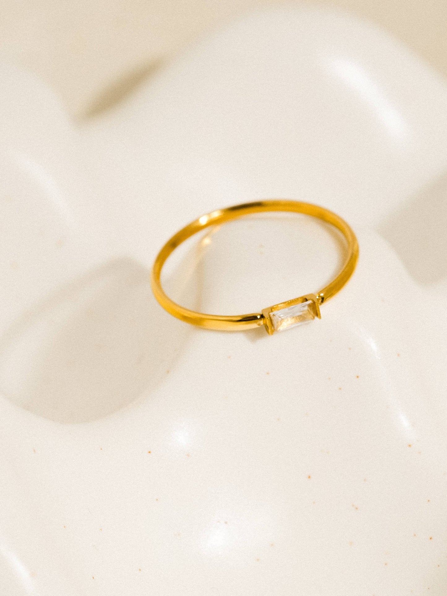 Côme Minimalist Thin Band