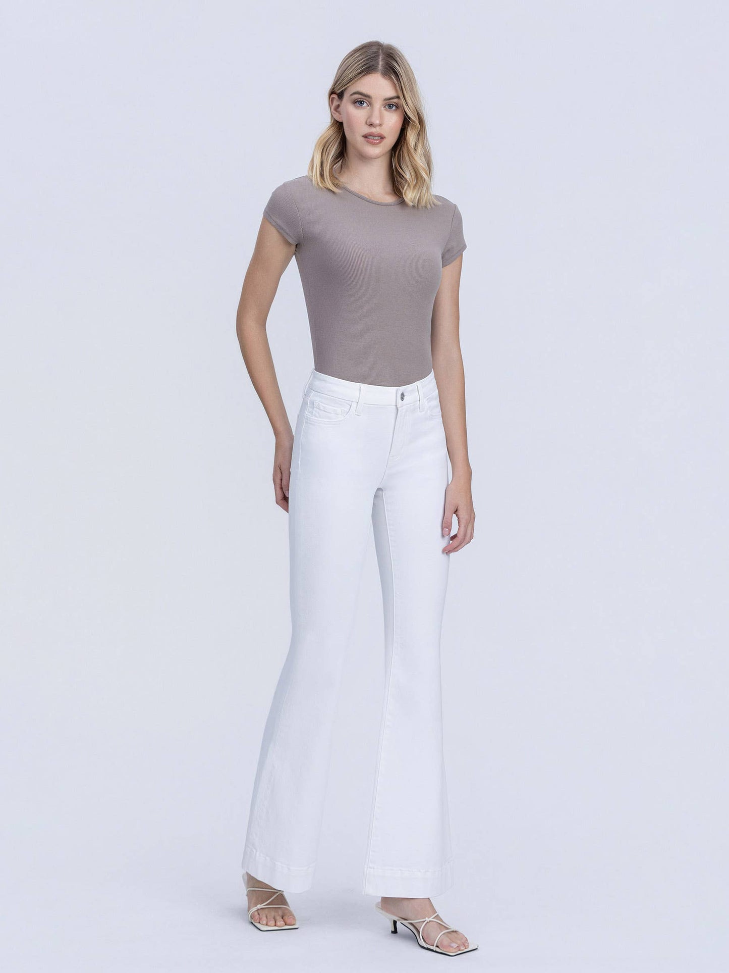 Arden Flare Mid Rise