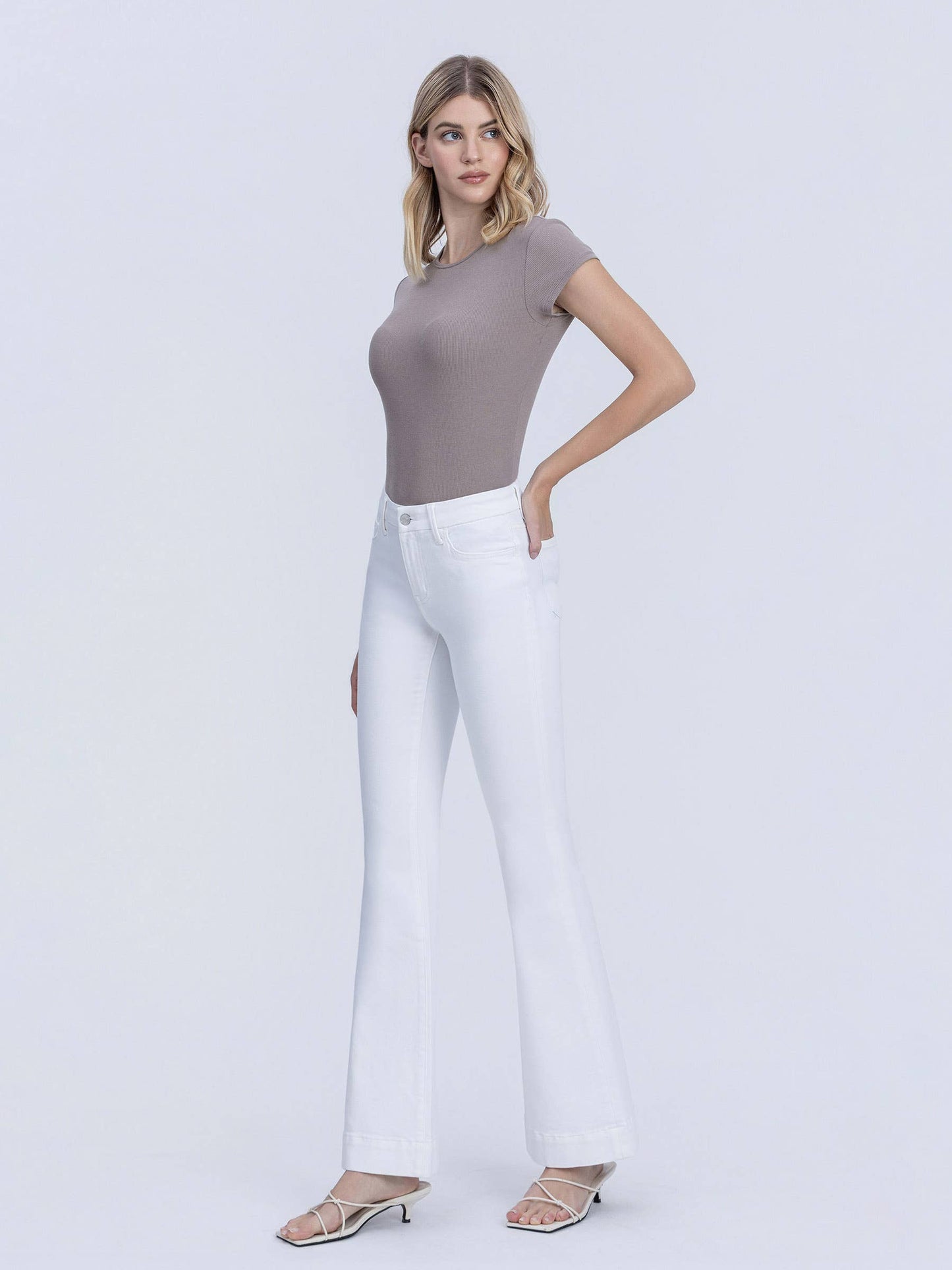 Arden Flare Mid Rise