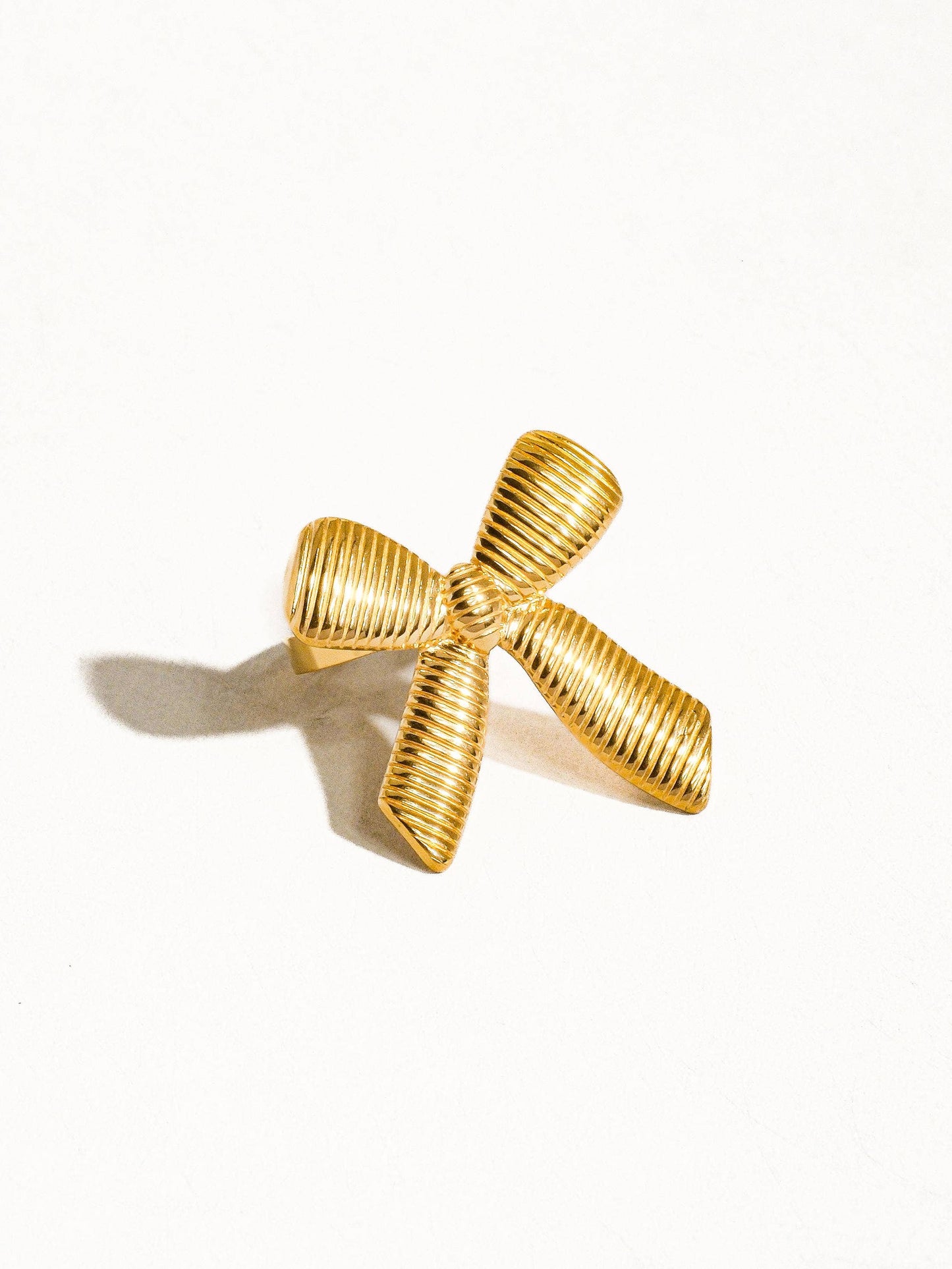Lillian 18K Gold Non-Tarnish Bow Stud