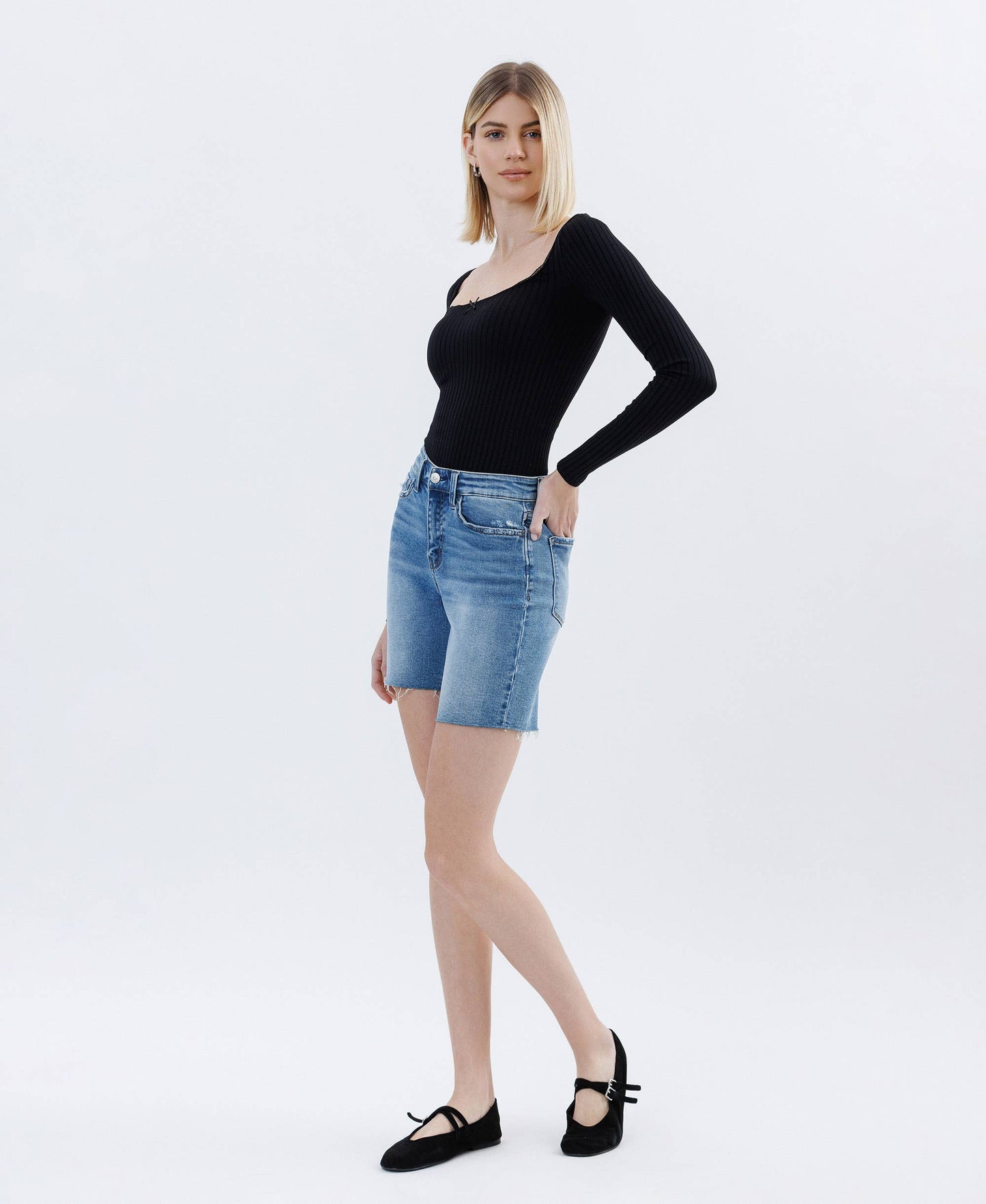 Bermuda Shorts Raw Hem