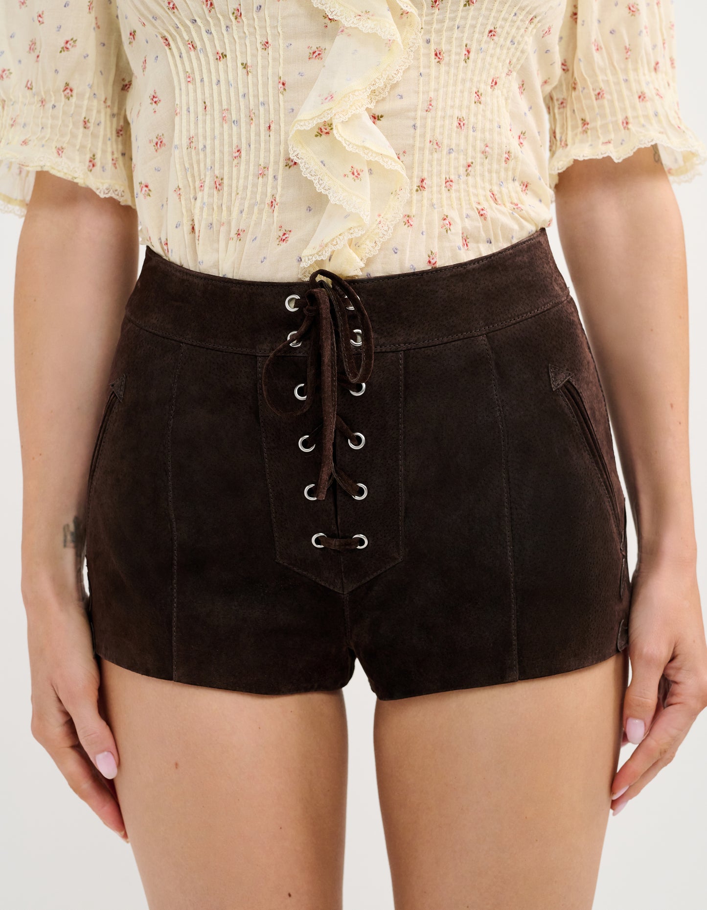 Yellowstone Suede Microshort