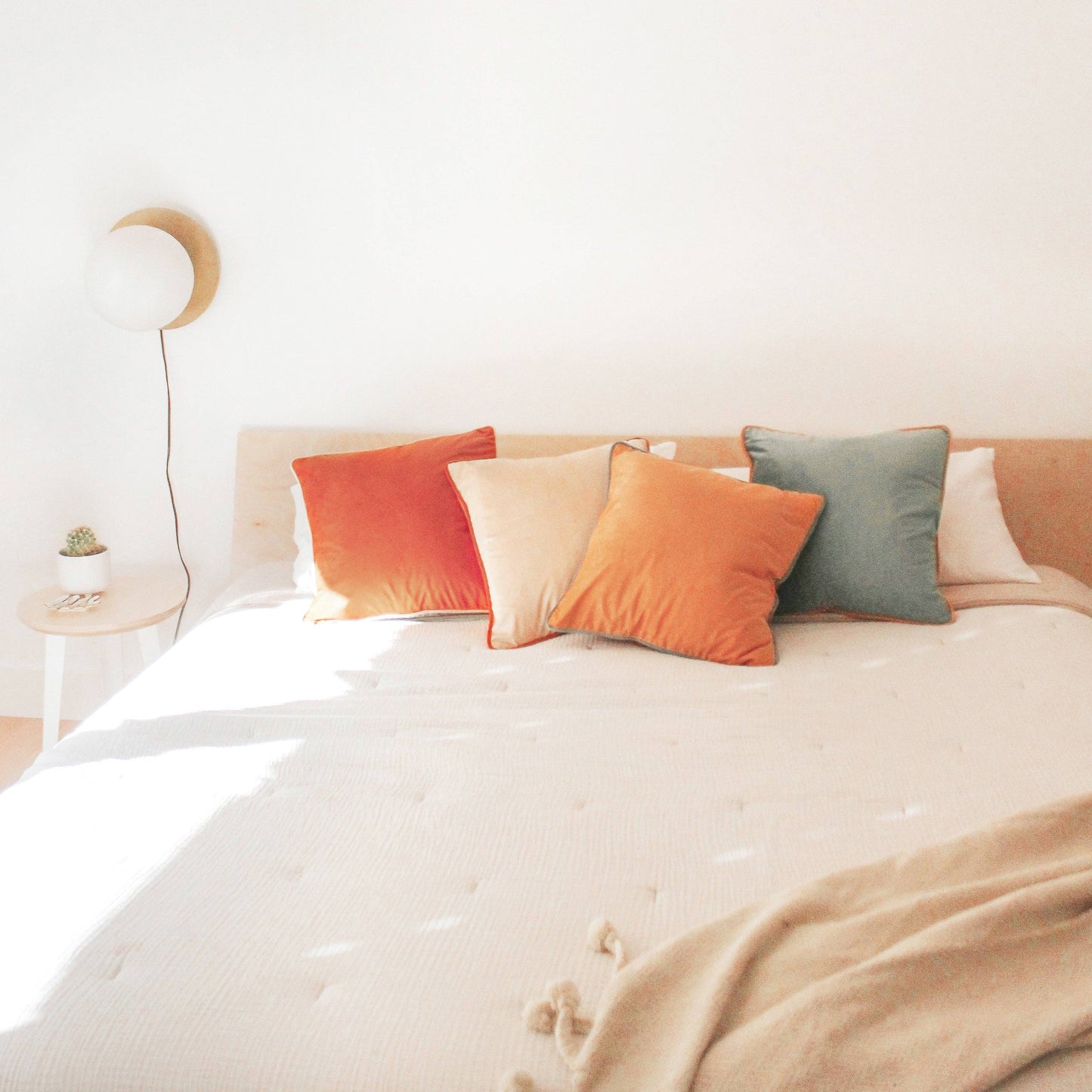 La Quinta Velvet Pillow