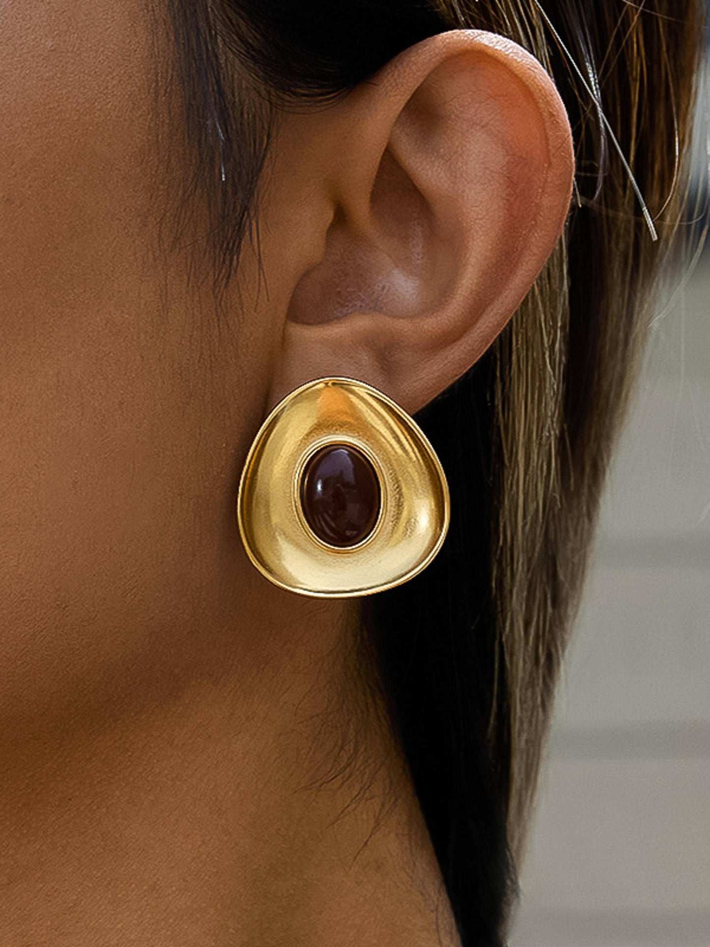 Vionnet Gemstone Oval Earrings