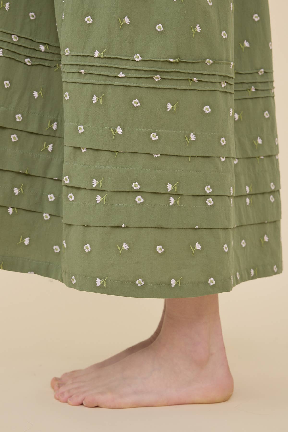 Floral Smocked Strap Midi Dress