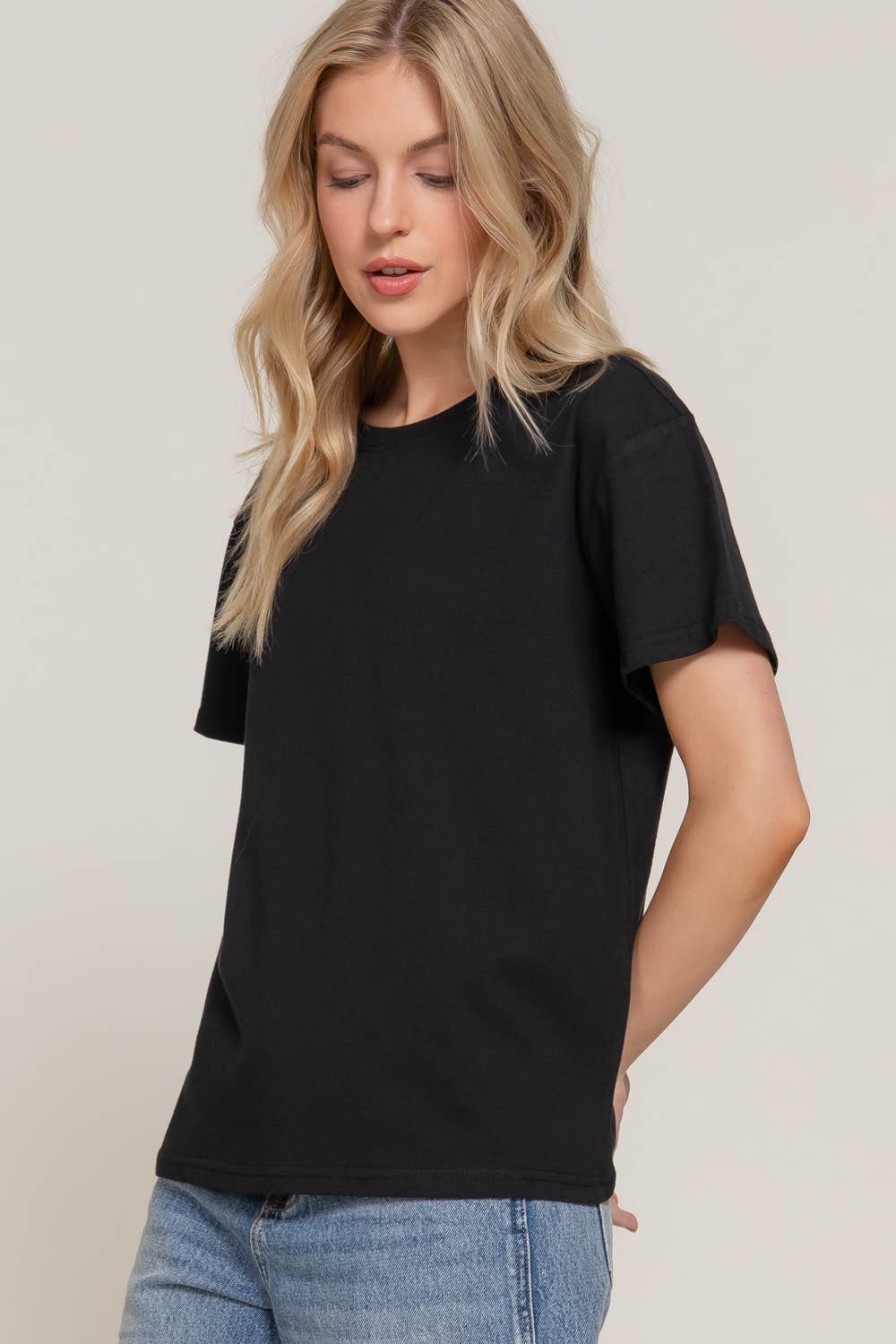 Basic Round Neck Tee