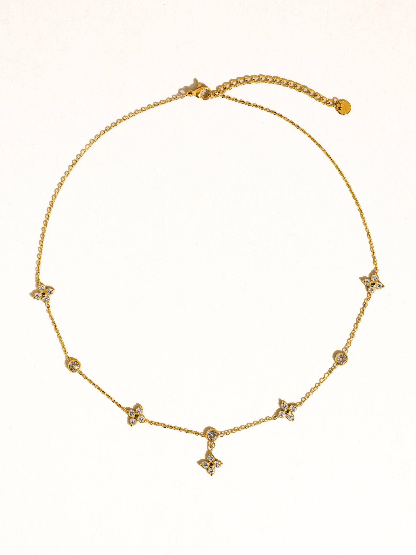 Aveline Floral Chain Necklace