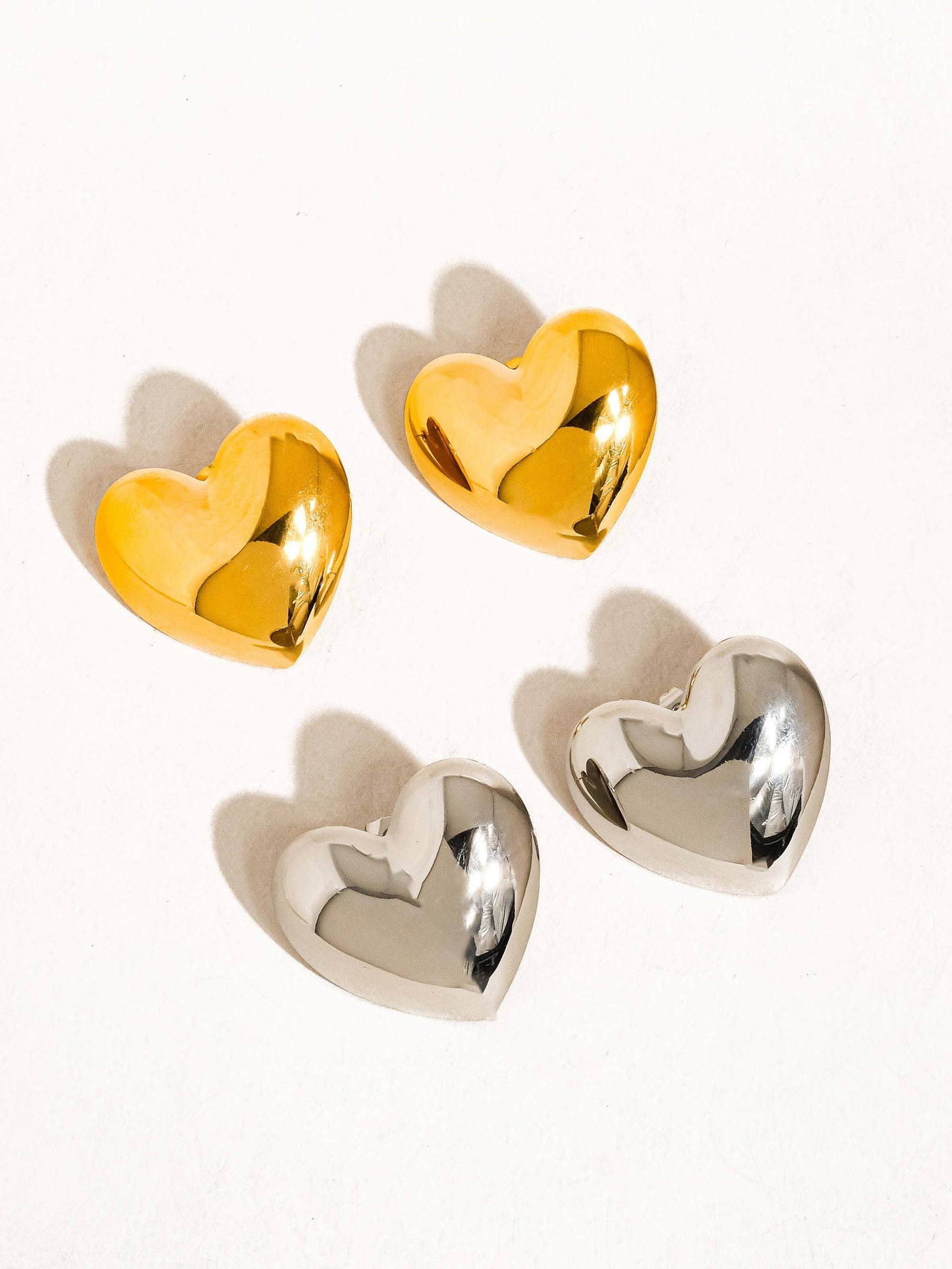 Chantilly Classic Heart Stud