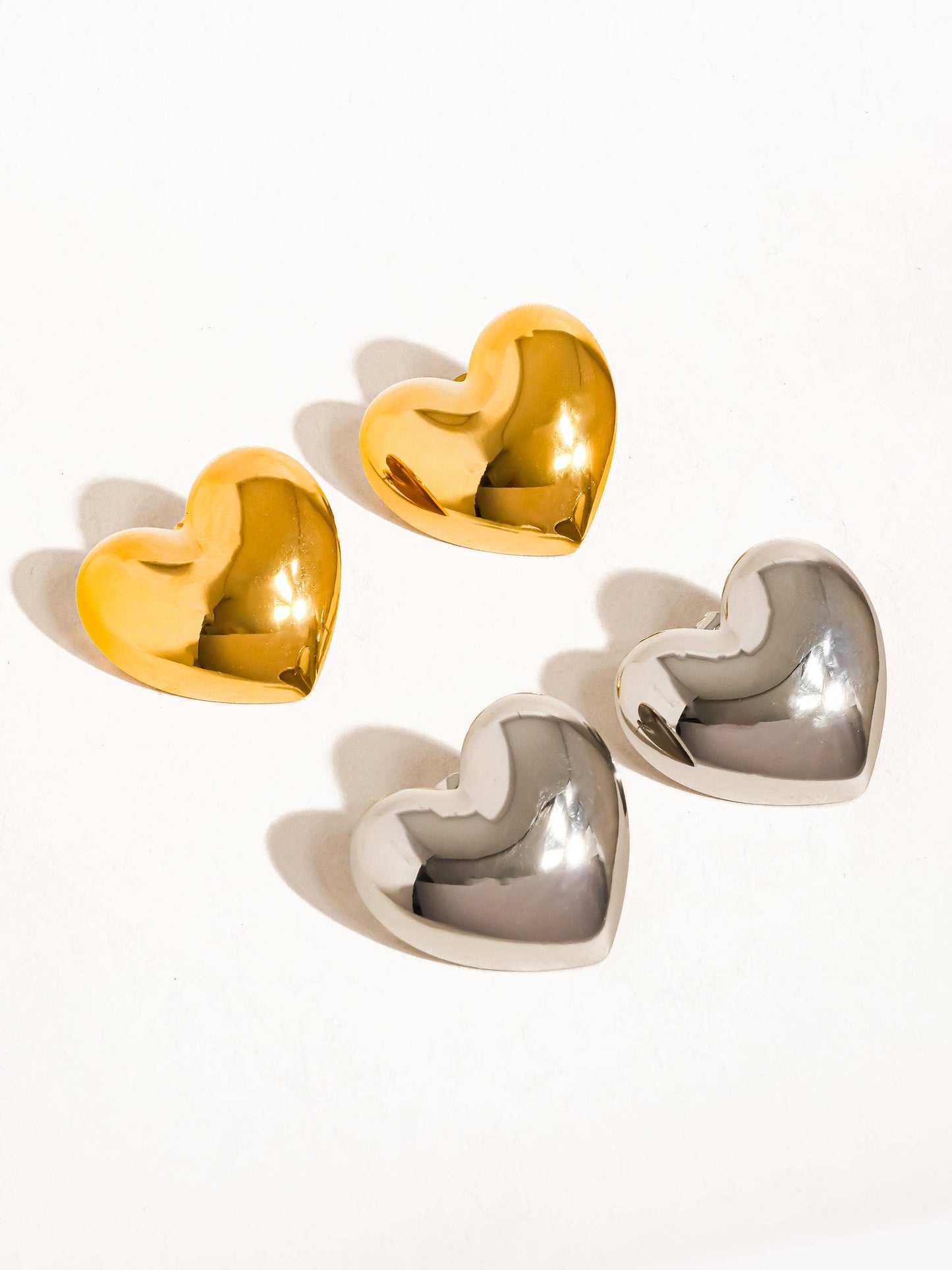 Chantilly Classic Heart Stud